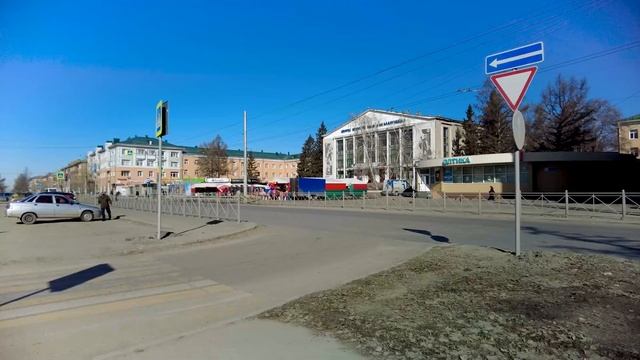 Ретро Прогулка По Омску 2023 | Нефтяники #омск смотреть онлайн
