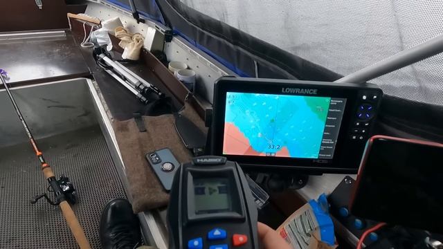 ЗИМНЯЯ РЫБАЛКА НА АЛЮМИНИЕВОЙ ЛОДКЕ АЛЬПИНА GT400 Такого я еще не делал!!