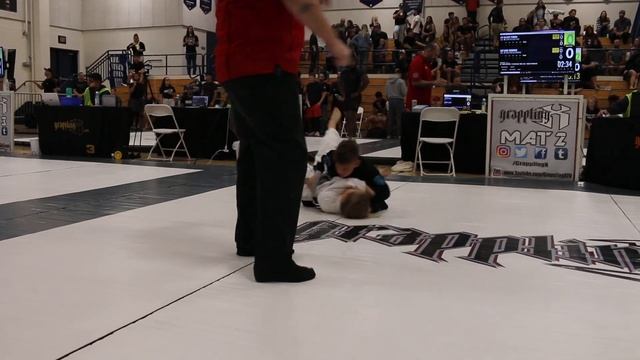 7 year old - Grappling X Sacramento 10/09/22 Nazary Perkov GI #1 смотреть онлайн