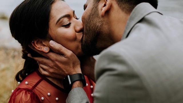 Никто этого не ожидал! Парень просто хотел сделать предложение любимой девушке, но вмешалась судьба смотреть онлайн