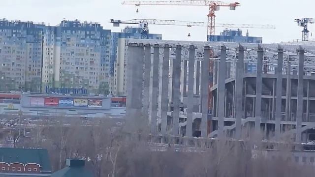 Зуум на стадион и собор Александра Невского (В помощниках камера Panasonic Lumix FZ-45) смотреть онлайн