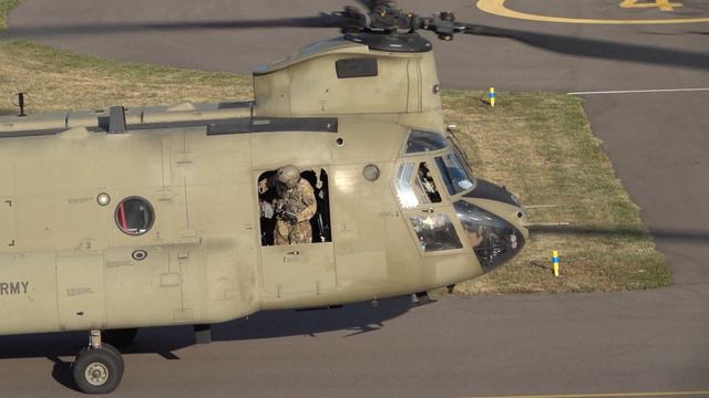 😲 2 US Army Boeing CH-47F Chinook "Musketeer Operation" 😲 / Start Up Taxi and Take Off смотреть онлайн