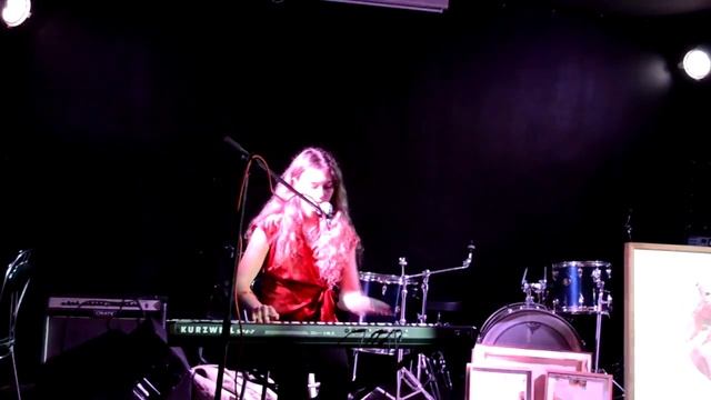 Красное и черное • Red&black смотреть онлайн