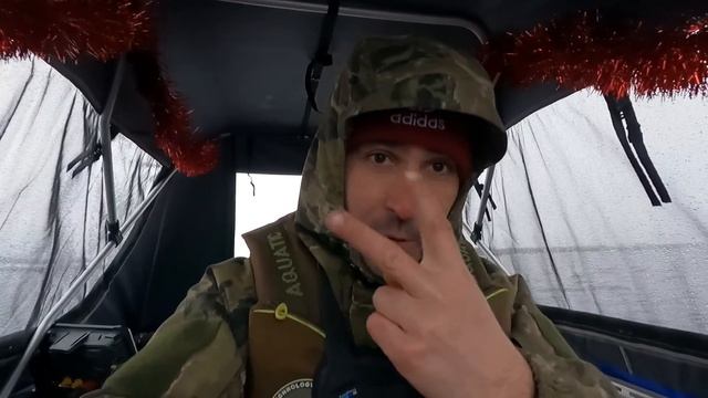 ЗИМНЯЯ РЫБАЛКА НА АЛЮМИНИЕВОЙ ЛОДКЕ АЛЬПИНА GT400 Такого я еще не делал Часть 2