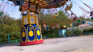 Тольятти, аттракцион цепочная карусель