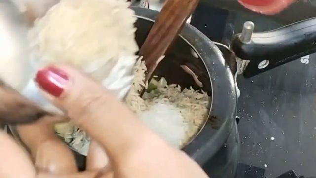 Vegetable Pulao Recipe | वेज पुलाव कैसे बनाते हैं? | how to make veg pulao | @swaadaajkal7832 смотреть онлайн