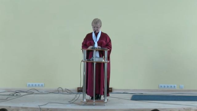 Лана Сапиенс - В прошлом осталось поющее лето... (читает Наталья Садоха) смотреть онлайн