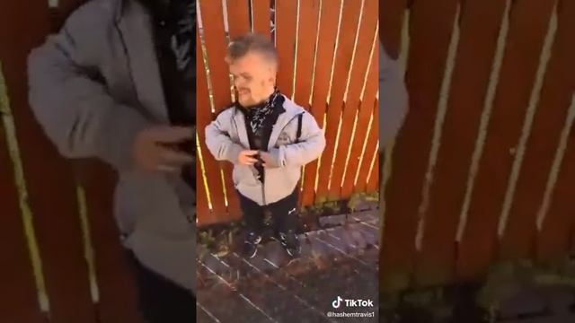 First Dwarf Nonce? смотреть онлайн