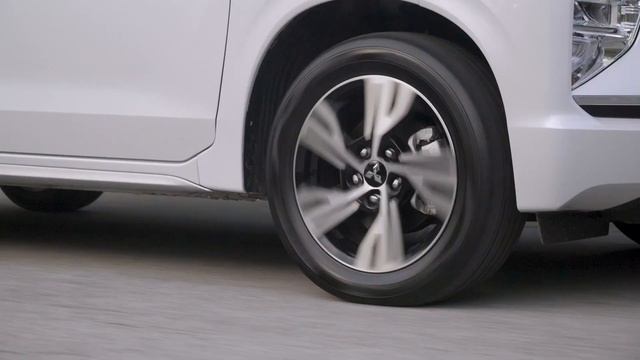 Mitsubishi XPANDER: Stylish Exterior смотреть онлайн
