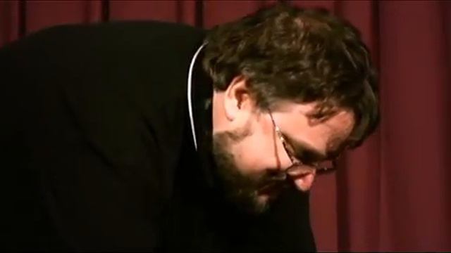 Del Toro sloshes Drafthouse owner смотреть онлайн