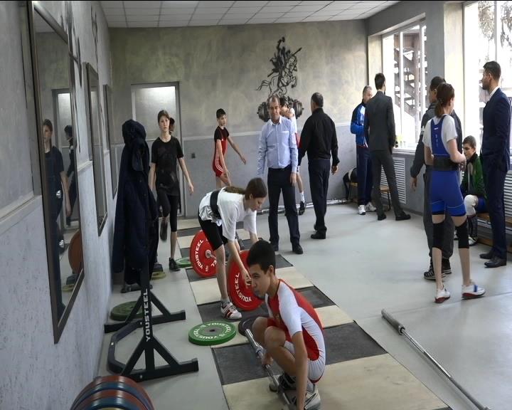 Соревнования по тяжелой атлетике смотреть онлайн