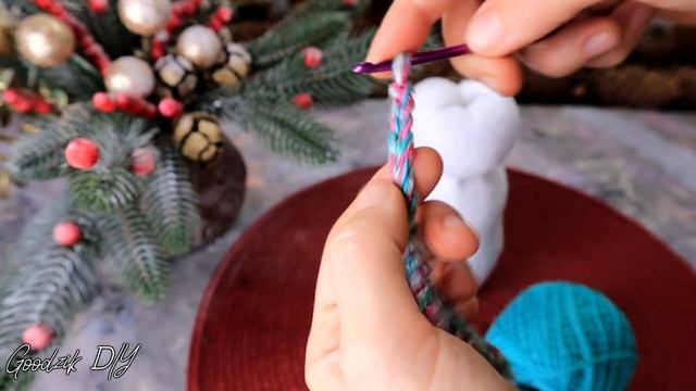 ШИТЬ НЕ НАДО Простая новогодняя поделка Снеговик своими руками / DIY Christmas craft without sew смотреть онлайн
