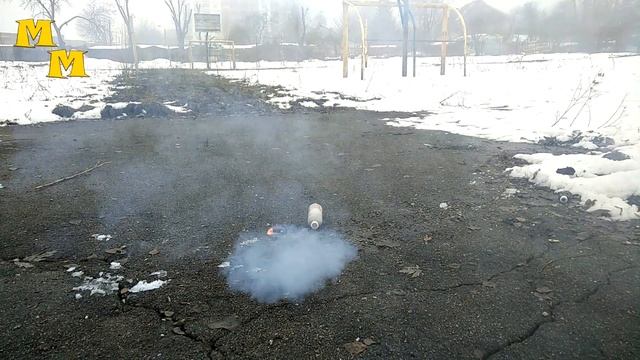 5592 спички против бутылки из пластика в новом эксперименте - Maxi Max смотреть онлайн