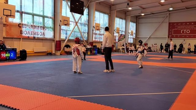 11.12.21 Алексей Погосян красный жилет. Архангельская 1 бой. смотреть онлайн