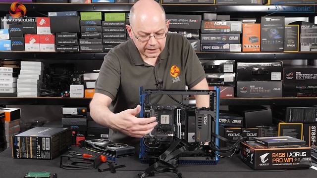 Leo reviews Fractal Design Era - ITX with a DIFFERENCE! смотреть онлайн