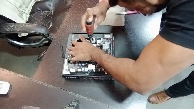 Gaming PC Build Ryzen 3 3200G | Build Under 30000 | Gaming/Video Editing PC Build | Aug-22 | смотреть онлайн