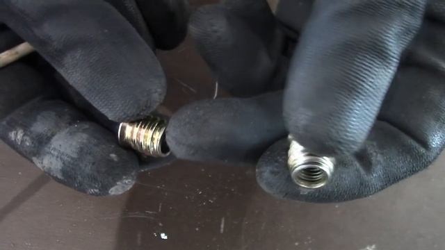 Отделка металлической лестницы деревом. Моменты монтажа и обзор смотреть онлайн