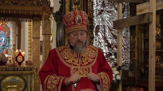 Архиерейское богослужение в день празднования в честь иконы Живоносный Источник смотреть онлайн