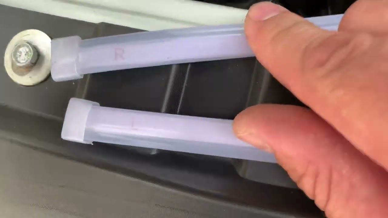 Установка диодных лент на штатные фары с бегающим поворотником и ДХО на LADA Granta FL смотреть онлайн