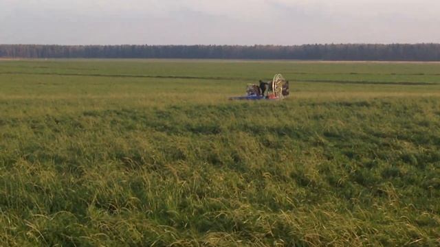 Аэролодка "Бриз 420" трава 3 человека смотреть онлайн