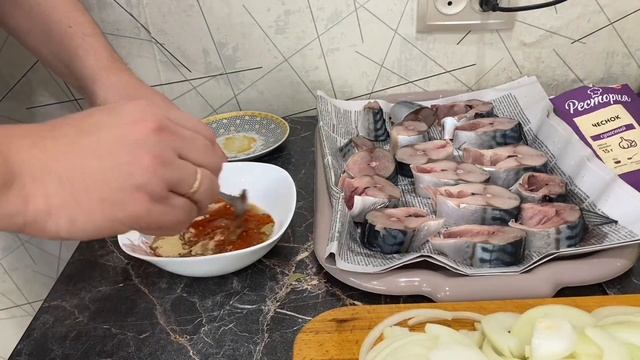 Как посолить скумбрию?Малосоленая скумбрия в домашних условиях! смотреть онлайн