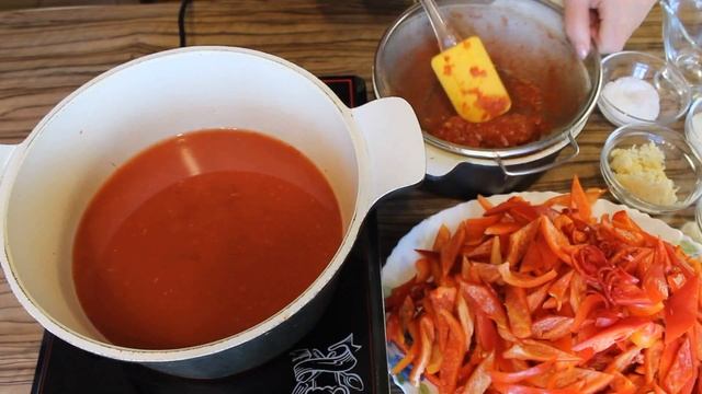 ??Лечо из перца с томатным соком на зиму.? Просто и вкусно! смотреть онлайн