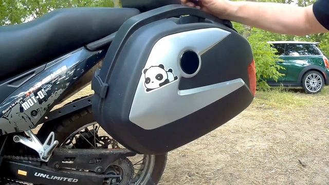 Укладка мотоцикла для путешествий. Кофры FXW HF-V35 смотреть онлайн