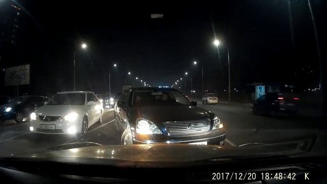 масштабный выезд на встречку. Кулатова/Правда смотреть онлайн