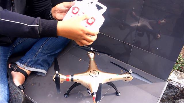 TUTORIAL REMOTE SYMA SERI X8 DAN CARA MENGAMBIL FOTO DAN VIDEO DARI DRONE SYMA X8HW смотреть онлайн