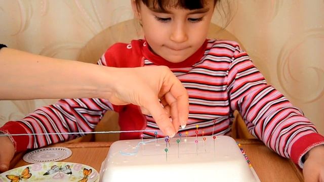 Новогодняя звезда своими руками. Поделка из нитки и клея смотреть онлайн