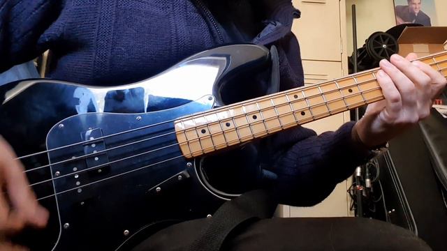 Squier Matt Freeman Precision Bass SWR