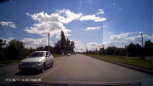 Очередной алкаш за рулем (шевроле lanos) смотреть онлайн