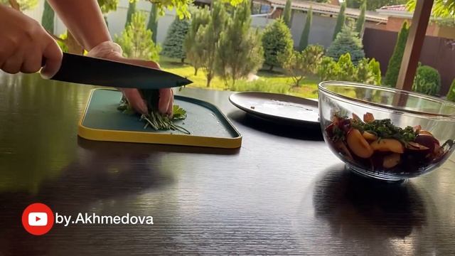 Gavalı Salatı- Turş+ Acı Ləzzət // Салат со сливами - кисло острый салатик