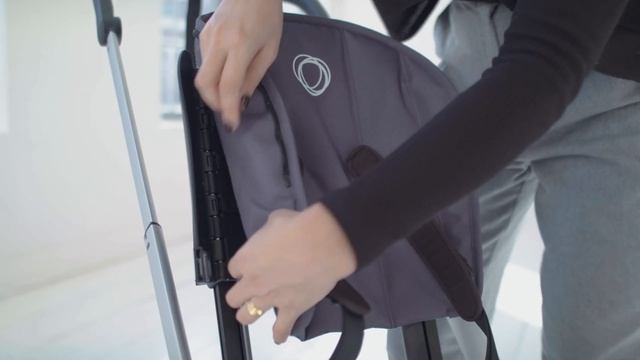 Bugaboo Ant | How to assemble your travel stroller смотреть онлайн