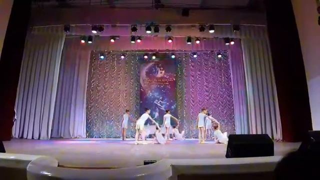 "Shall we dance", модерн,постановщик Марина Алтухова, De La Danse ballet school смотреть онлайн