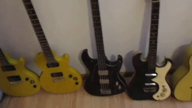 Some of My Guitars, Fender Music Masters, Duo Sonic, Dan Electro, and more смотреть онлайн