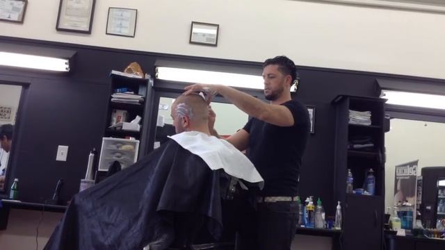 Видео уроки для парикмахеров. Barbershop. смотреть онлайн