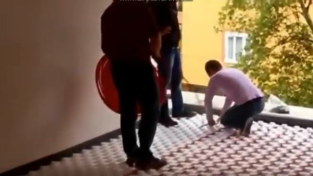 Укладка трубы водяного теплого пола на мат с бобышками смотреть онлайн