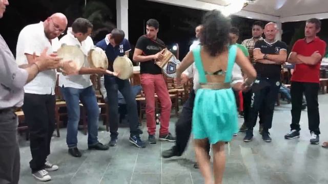 8 Tarantella tradizionale 2 parte смотреть онлайн