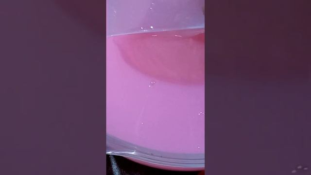 5 LITROS FEITO COM 900 ML DESSE SABÃO DE MERCADO ,SEM USAR SODA .. смотреть онлайн