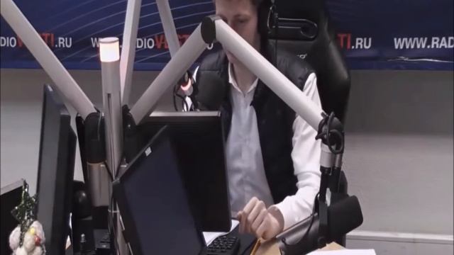 С.Михеев:Нечего на зеркало пенять, коли рожа крива смотреть онлайн