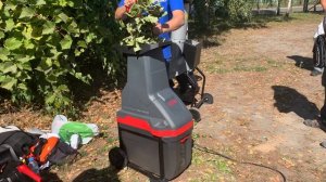 Измельчитель AL-KO Easy Crush МH 2810 - тестовая работа с крупными ветками