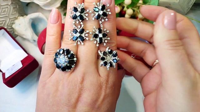 Вечная классика, всегда элегантные черно- белые украшения. Серебро 925 смотреть онлайн