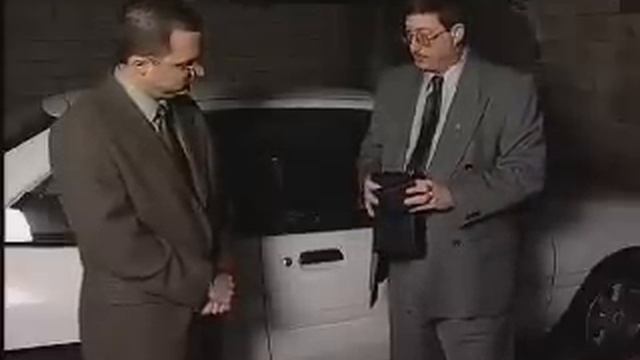 Tracking Devices Used By Private Investigators смотреть онлайн