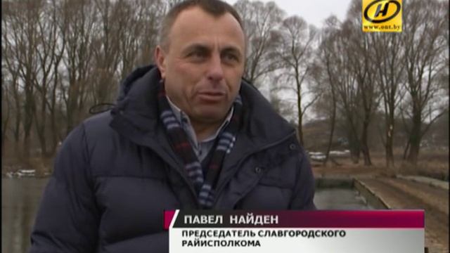 Военные возвели переправу через Сож смотреть онлайн