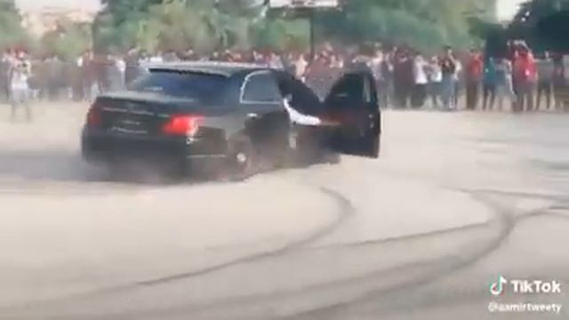 Toyota Mark X drift смотреть онлайн
