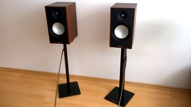 Paradigm Mini Monitor V7