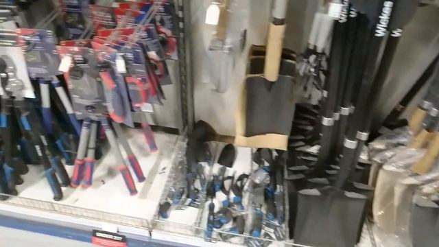 Все для стройки/дома/сада | Магазин в Лондоне | Обзор смотреть онлайн