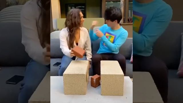 Это самый топовый Лайфхак!!! КАК ПРИВЛЕЧЬ ВНИМАНИЕ ДЕВУШКИ! смотреть онлайн