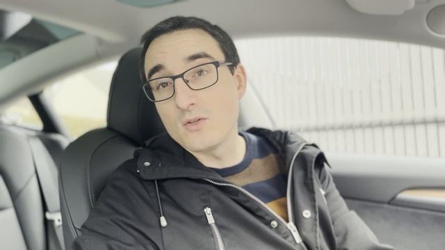 L'auto n'est plus la priorité de Tesla ! ? смотреть онлайн
